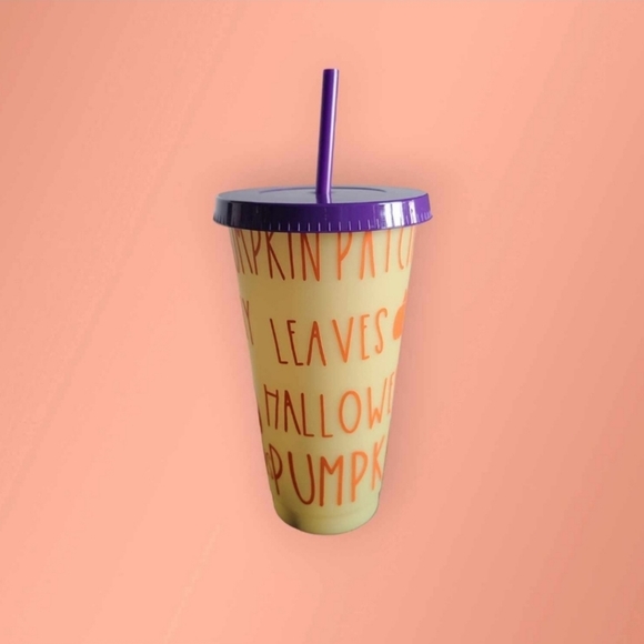 Color Changing Cup - Picture 2 of 3